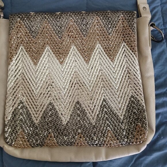 Big Buddha Faux Leather Weave Tote Hobo + bonus extra bag - Picture 1 of 8